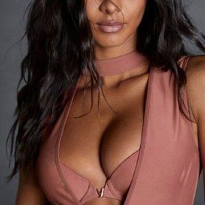 Medium Very Sexy Choker Plunge Teddy Bodysuit